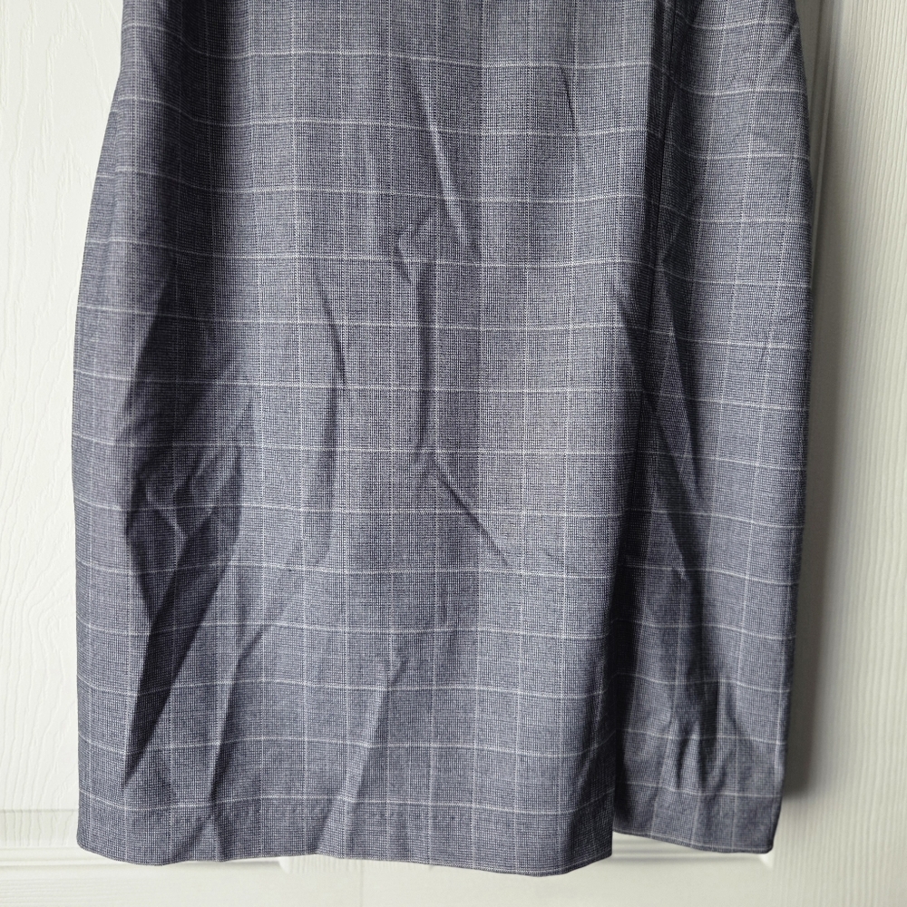 NWT Banana Republic Gray Checkered Sheath Dress Size 6P - Picture 4 of 10
